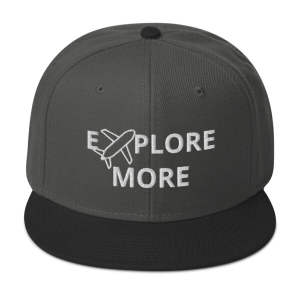 Snapback-Cap “Explore More”