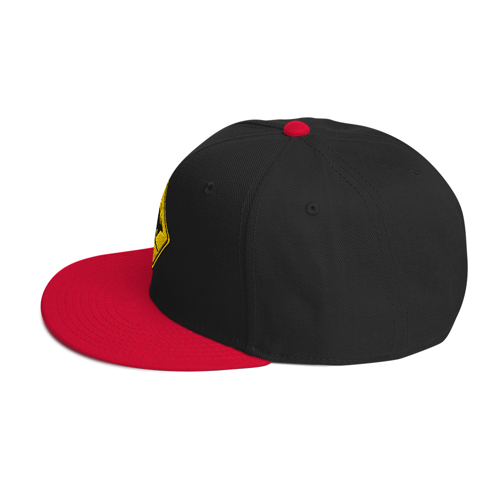 snapback-red-black-black-left-side-68911855690a7.jpg